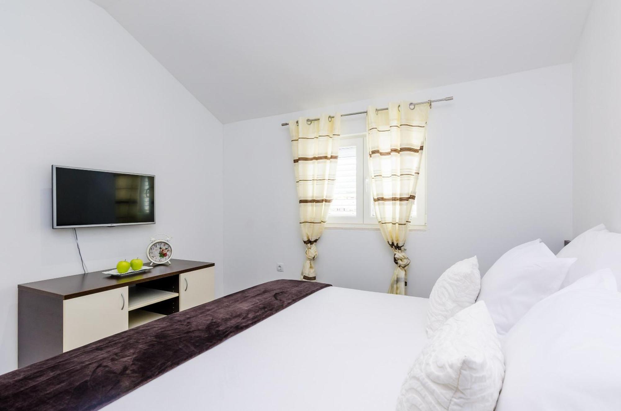 Villa Tranquility Nest Beniva Мокошица Экстерьер фото