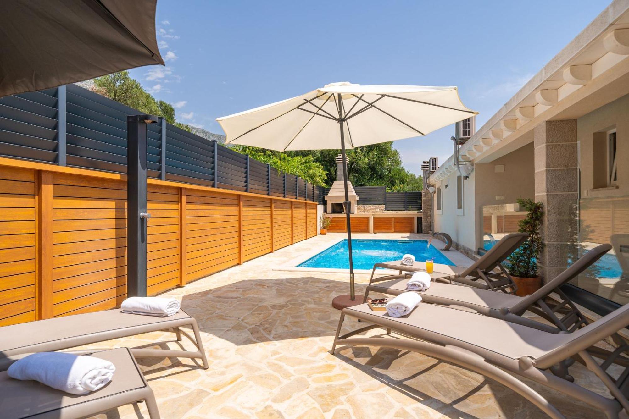 Villa Tranquility Nest Beniva Мокошица Экстерьер фото