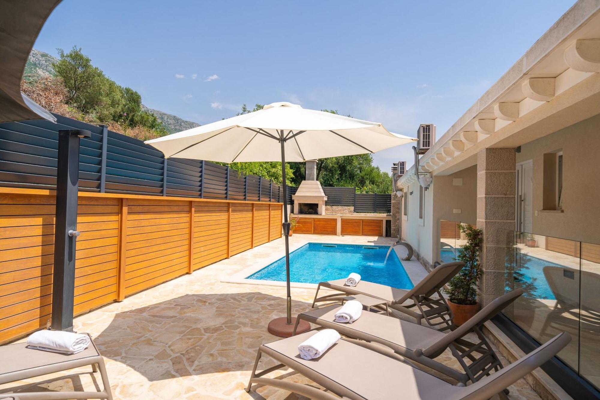 Villa Tranquility Nest Beniva Мокошица Экстерьер фото